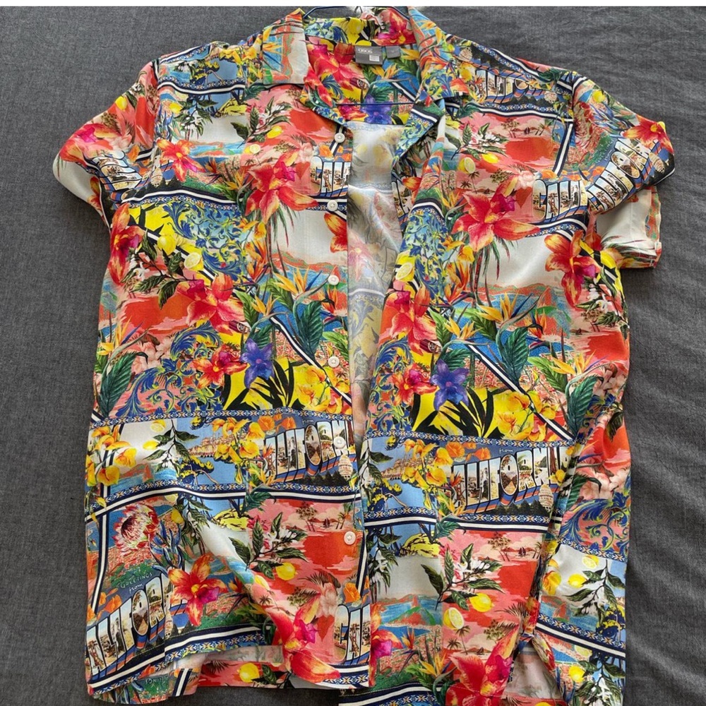 Hawaiian shirt
